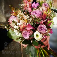 Enjoy your flower bouquet for longer with these 9 tips